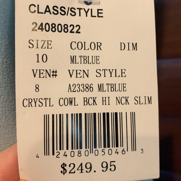 David’s Bridal NWT  formal dress - Picture 6 of 6